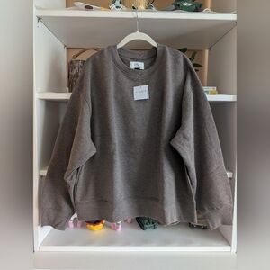 American Eagle AE Everyday Luxe Crew Neck Sweatshirt